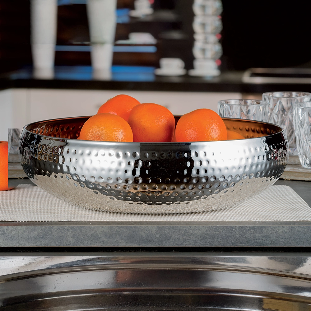 Metal bowl retouching with reflection removal and shadow creation